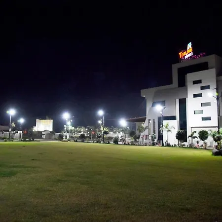 Topline Resort-3